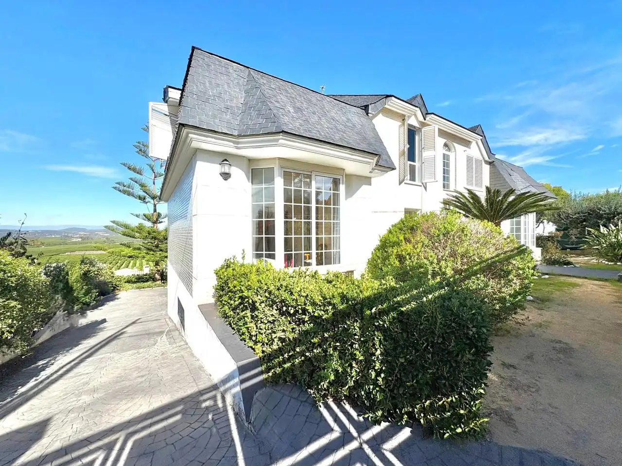 Vista exterior de Casa o chalet en venta en Chiva con Aire acondicionado, Jardín privado y Terraza