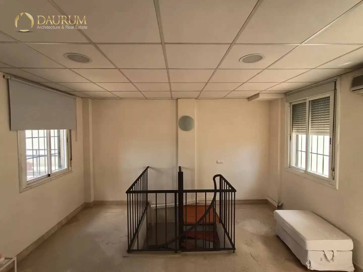 Dúplex en venta en Dos Hermanas con Aire acondicionado, Calefacción y Terraza