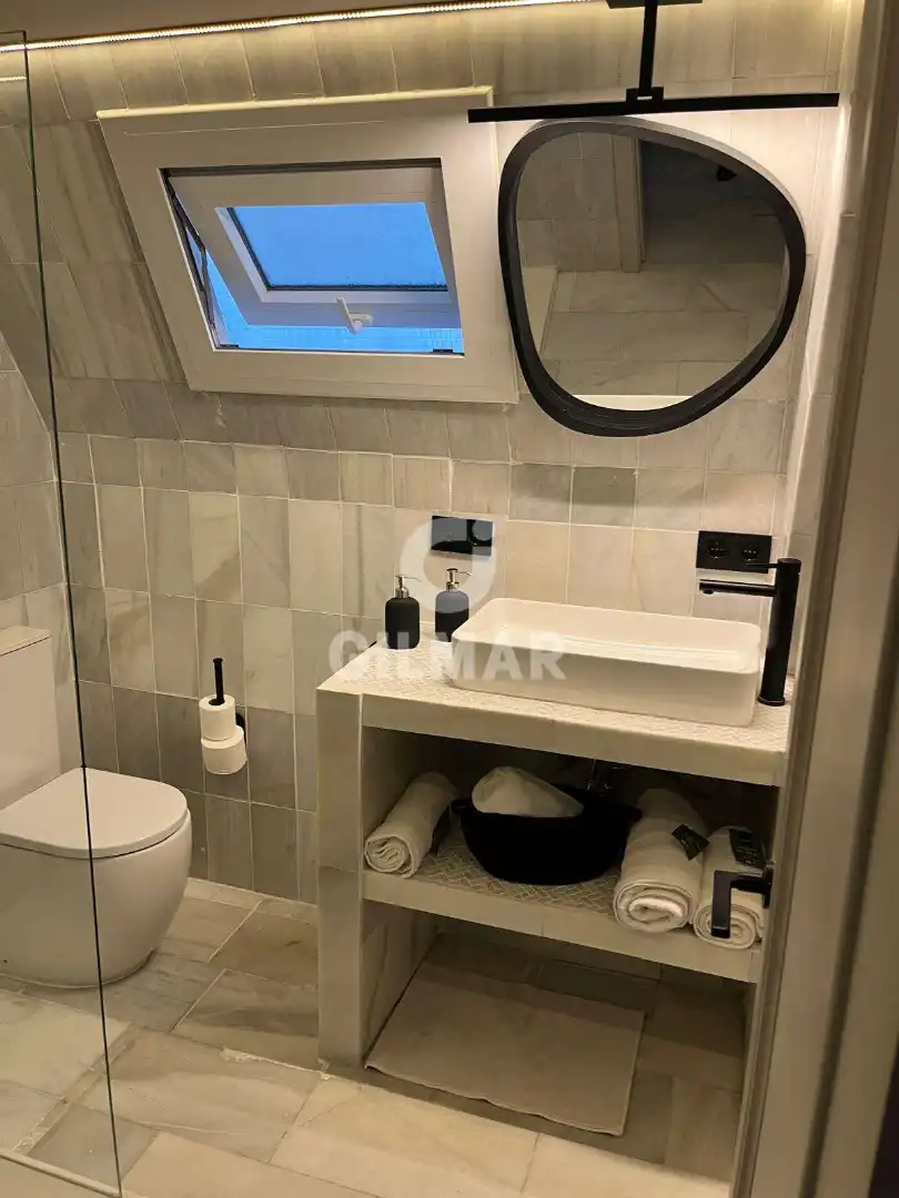 Badezimmer von Wohnung zur Miete in El Puerto de Santa María mit Klimaanlage, Heizung und Terrasse