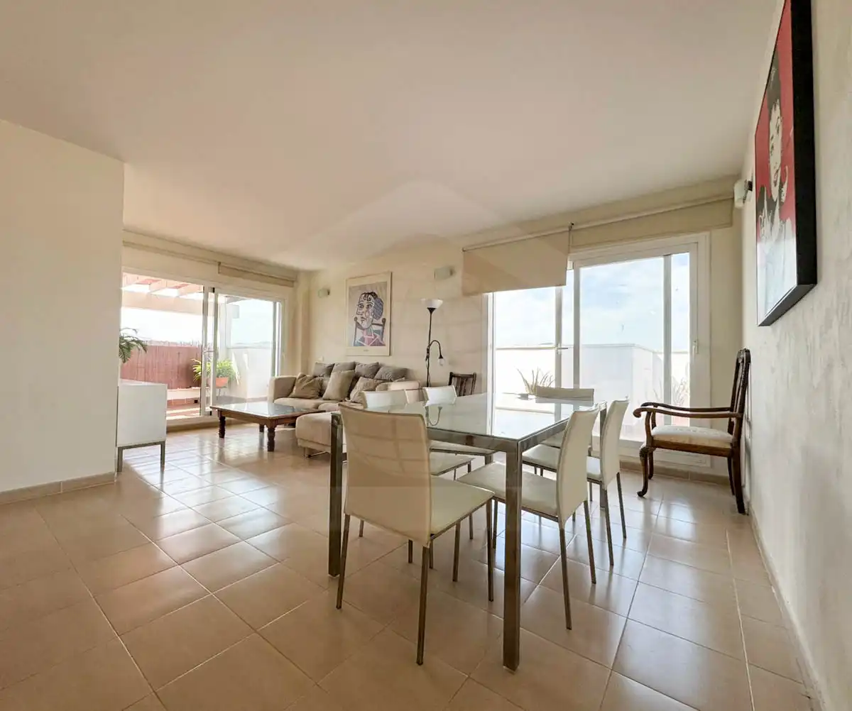 Sala d'estar de Àtic en venda en Cártama amb Aire condicionat i Terrassa