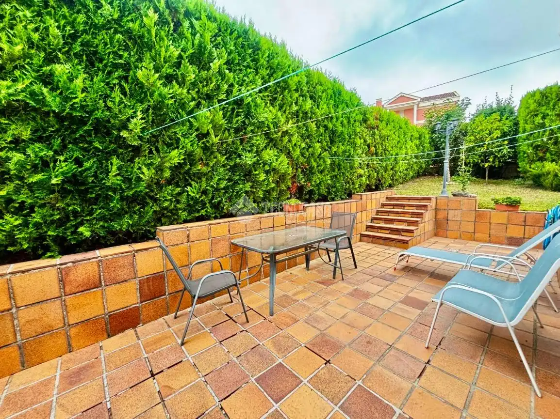 Terrace of Detached homes for sale in Camargo  with Private garden