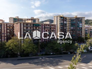 Pis amb ascensor en venda a Sant Andreu