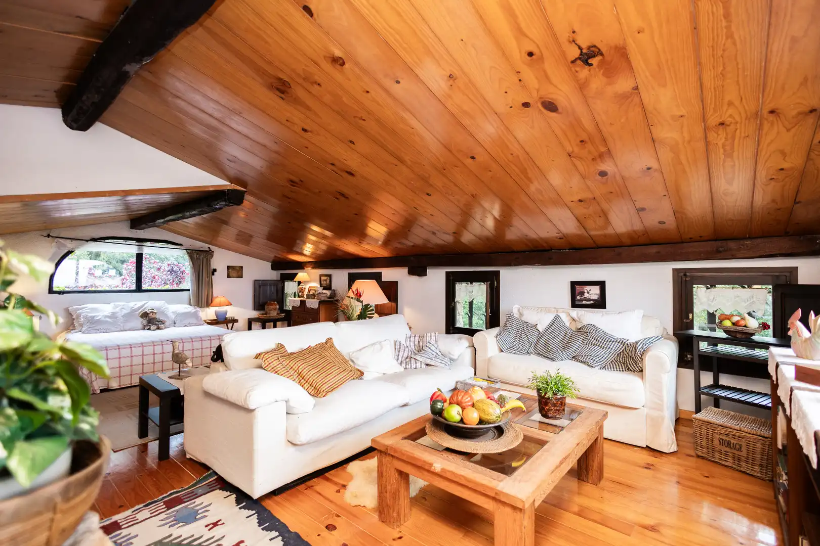 Sala de estar de Finca rústica en venta en L'Esquirol con Calefacción, Jardín privado y Terraza