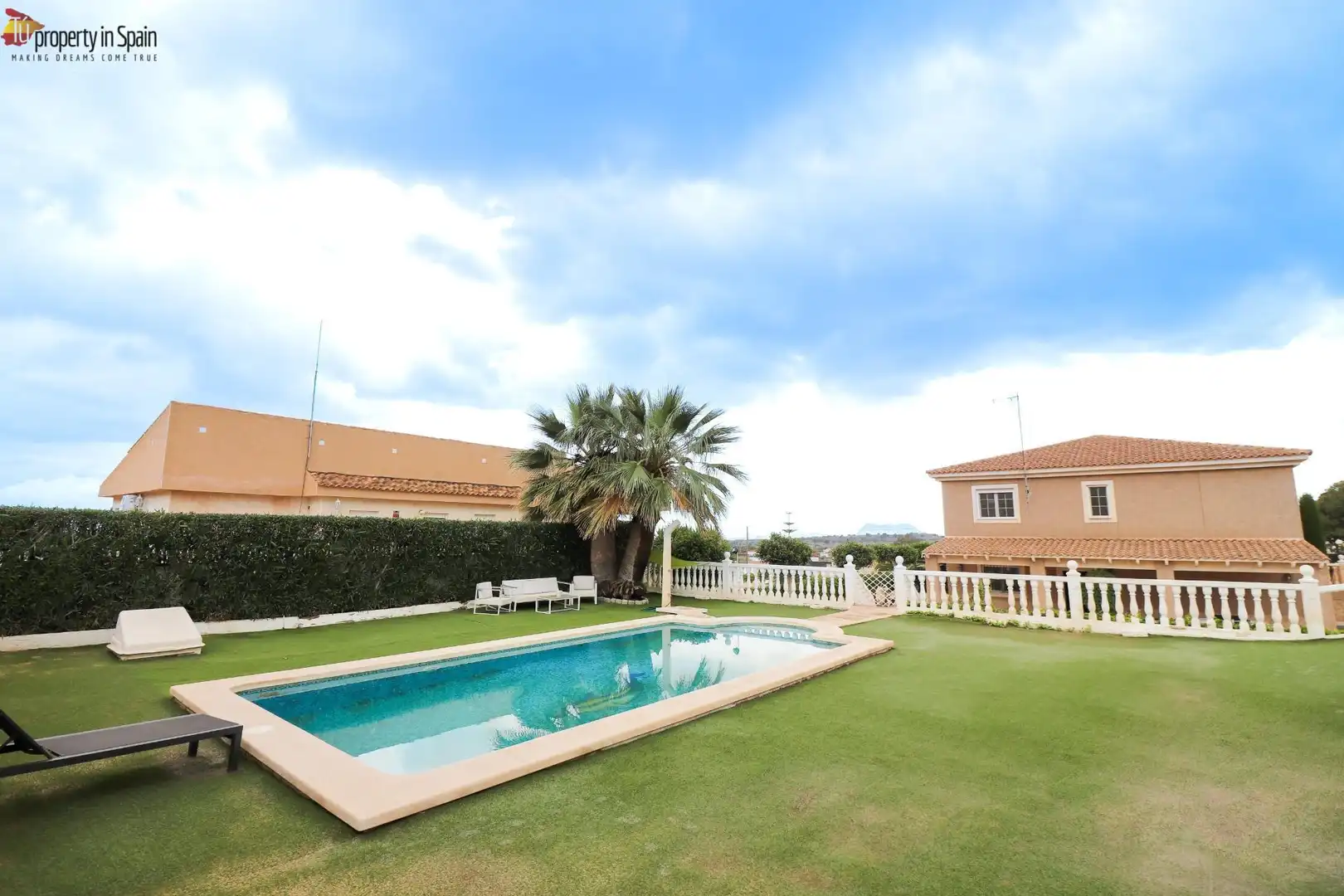 Piscina de Casa o xalet de lloguer en Alicante / Alacant amb Jardí privat, Traster i Piscina