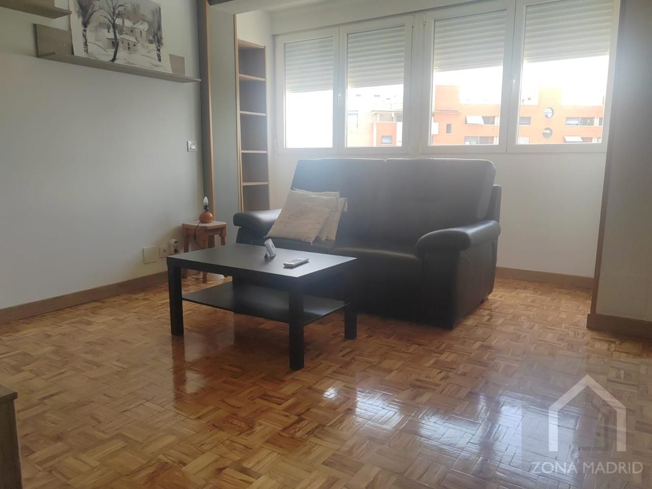 Sala d'estar de Pis de lloguer en  Madrid Capital