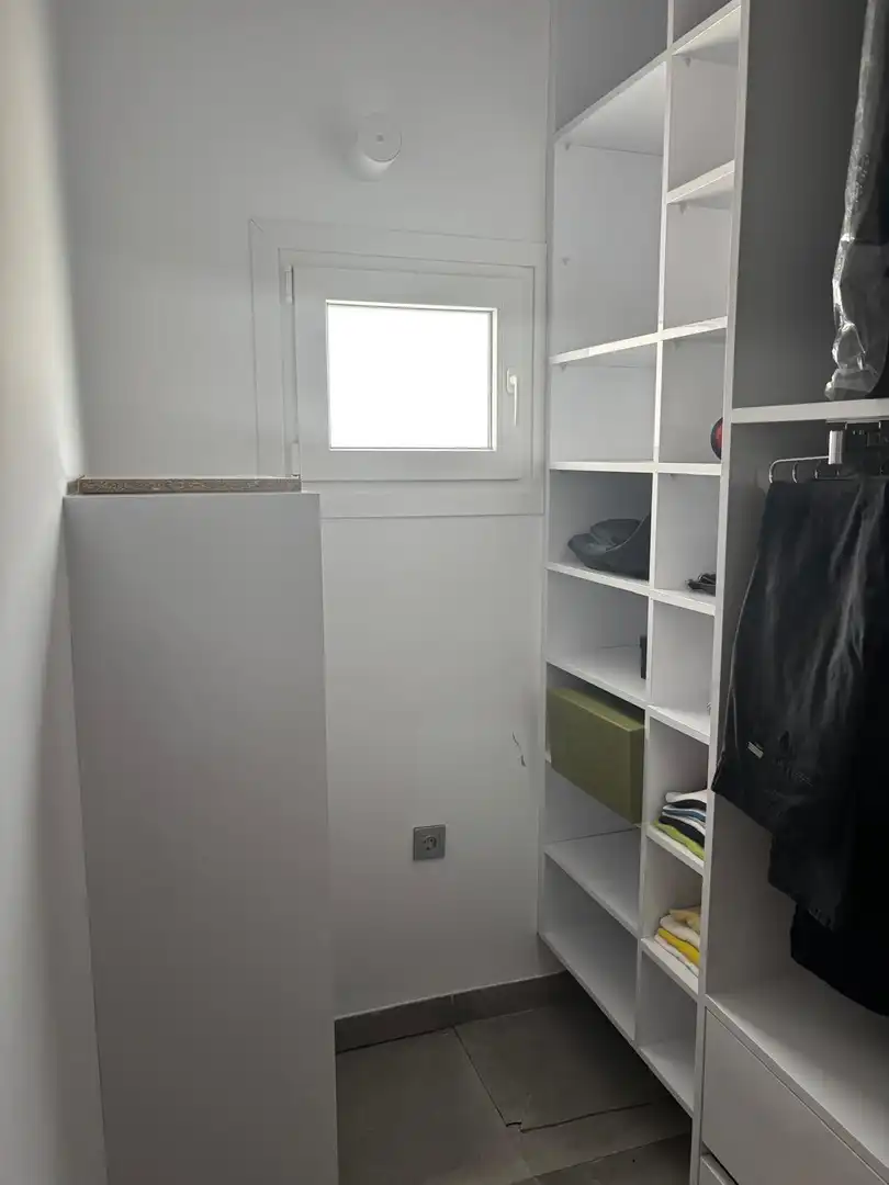 Habitación de Casa o chalet en venta en Chiclana de la Frontera con Aire acondicionado, Calefacción y Jardín privado