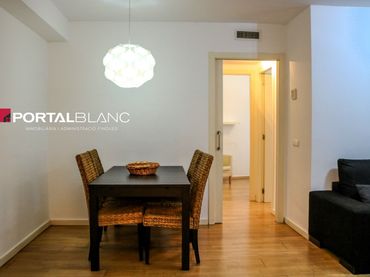 Bajo con ascensor en venta en Carrer de Josep Carner