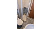 Bathroom of Flat for sale in Salamanca Capital