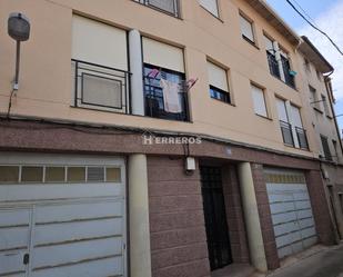 Exterior view of Apartment for sale in Albelda de Iregua  with Heating, Storage room and Balcony