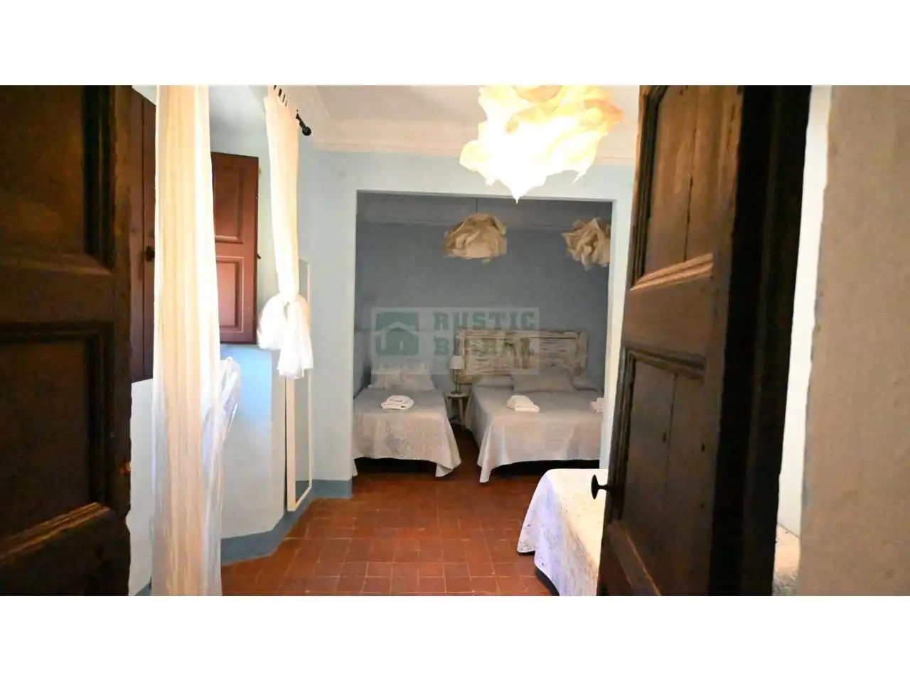 Schlafzimmer von Country house zur Miete in Vilademuls mit Klimaanlage, Heizung und Privatgarten