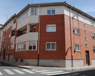 Exterior view of Flat for sale in Carbajosa de la Sagrada