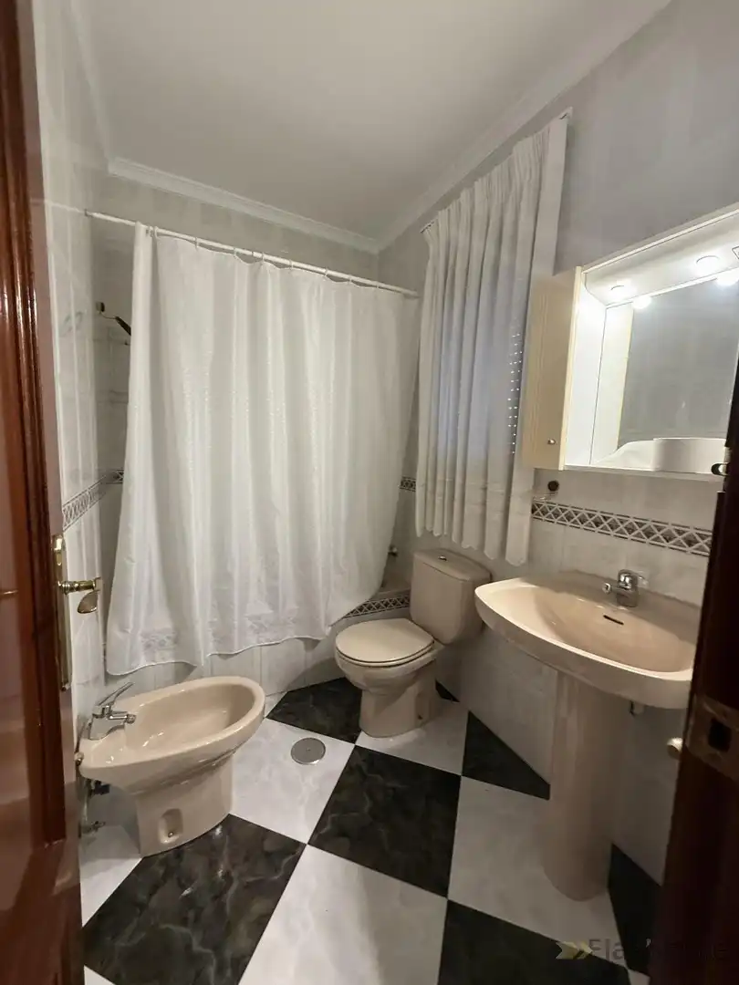 Baño de Edificio en venta en San Pedro de Mérida