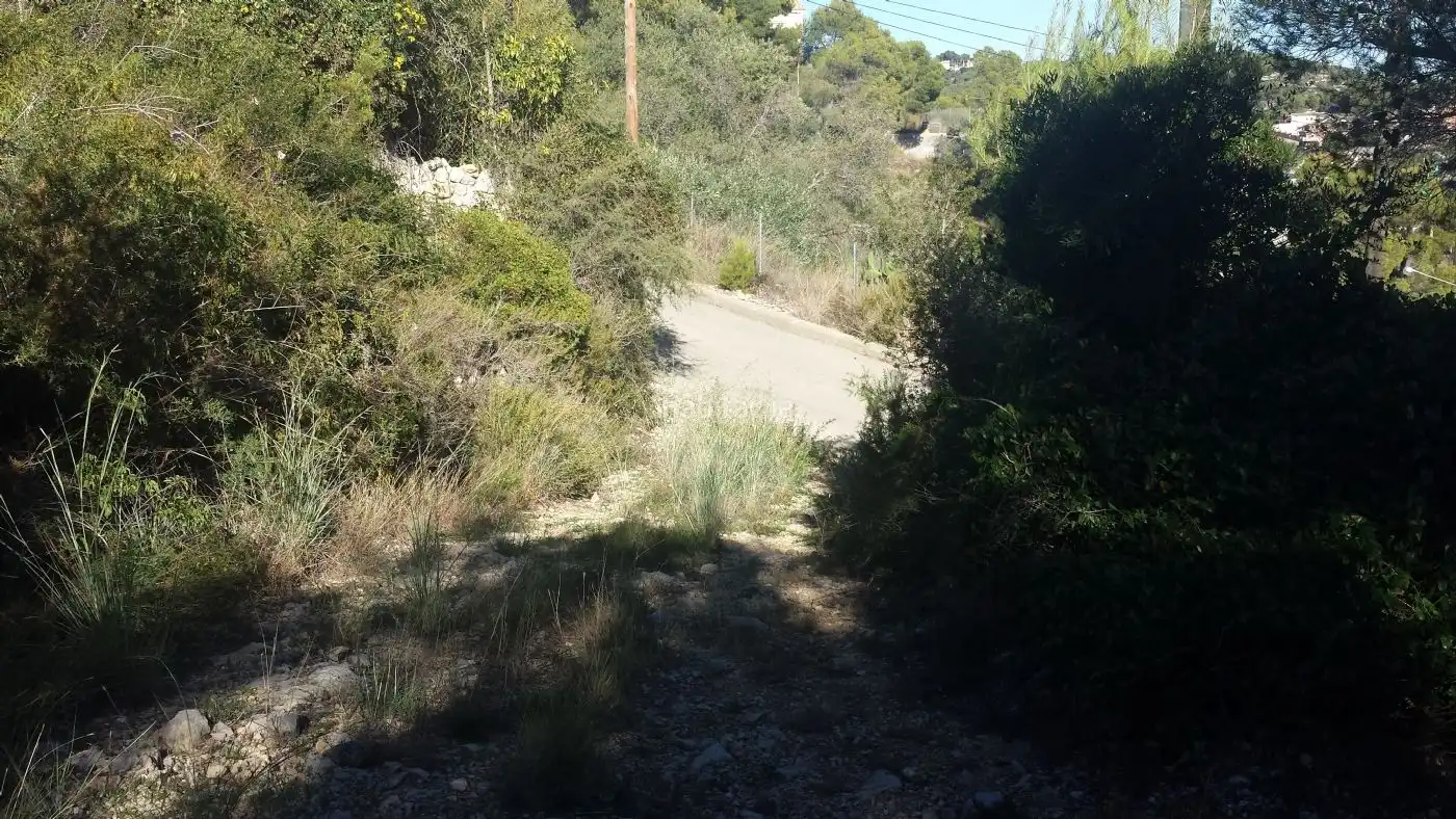 terreno con entrada por dos calles, imatge 2