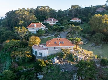 Chalet con balcón en venta en O Hío