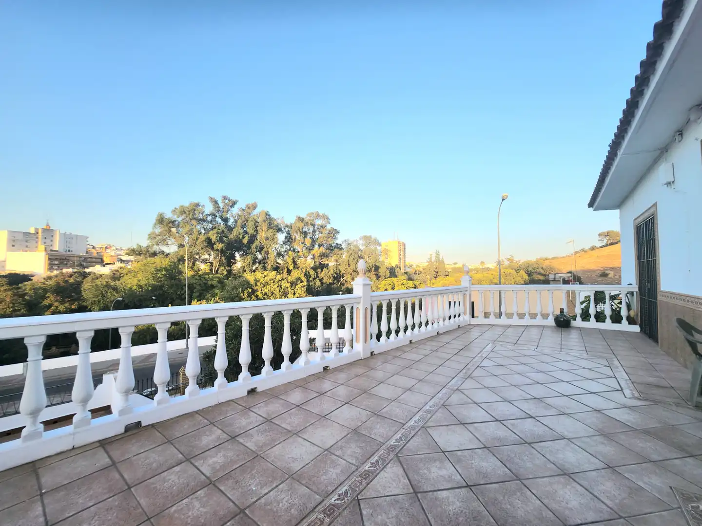 Terrasse von Haus oder Chalet zum Verkauf in Alcalá de Guadaira mit Privatgarten, Terrasse und Abstellraum