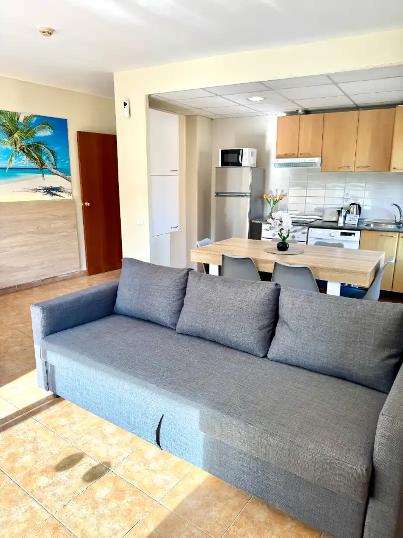 Sala de estar de Apartamento de alquiler en Salou con Terraza, Amueblado y Horno