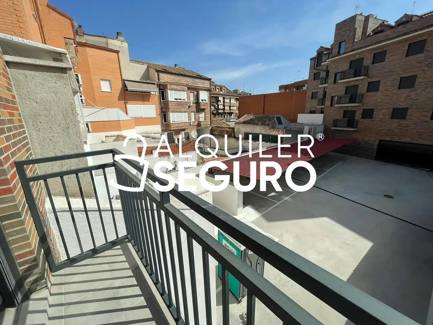 Vista exterior de Piso de alquiler en Fuenlabrada con Aire acondicionado y Calefacción