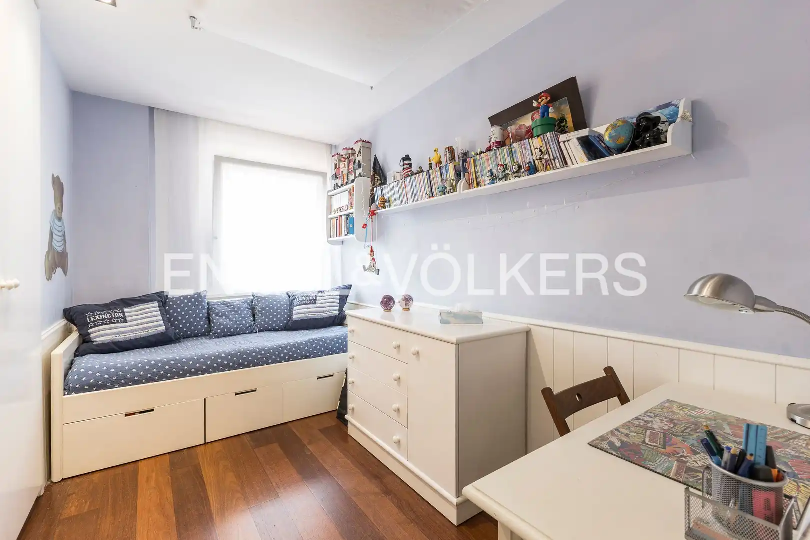 Bedroom of Flat for sale in Barcelona  with Air Conditioner, Heating and Furnished