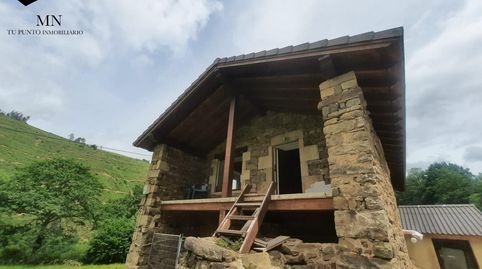Foto 5 de Finca rústica en venta en San Pedro del Romeral, Cantabria