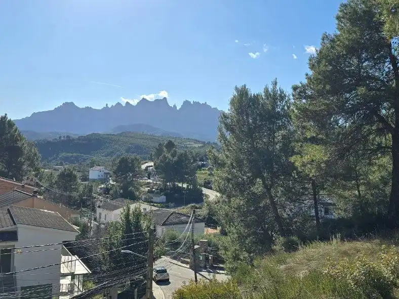 Wohnbaugrundstück zum Verkauf in calle l'anoia 3