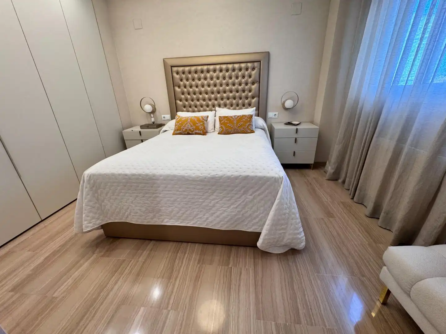Flat for sale in MAJOR, Centre