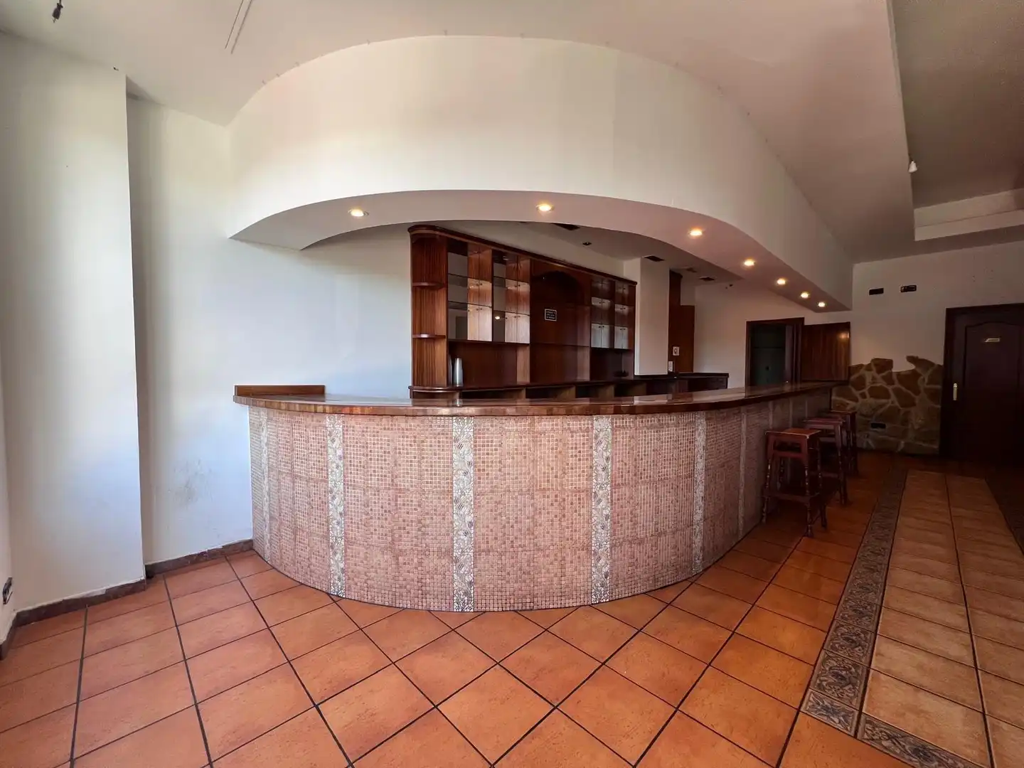 Business premises for sale in Calle Cabo Peñas, imagen 3