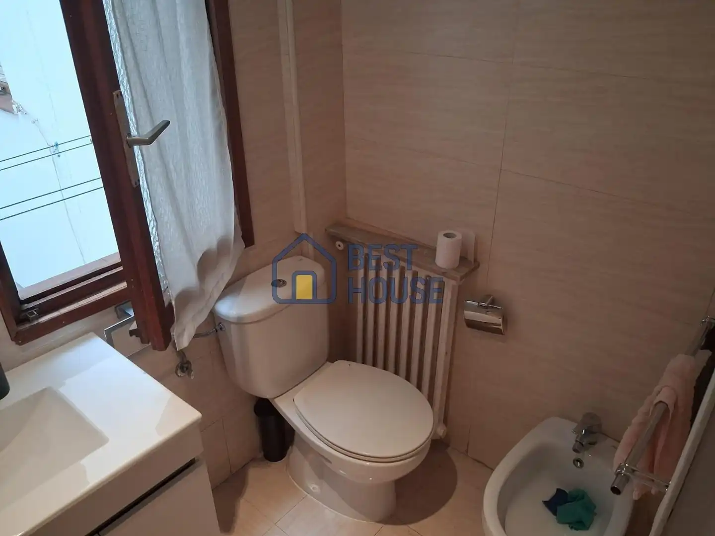 Bathroom of Flat for rent in León Capital   with Heating and Terrace