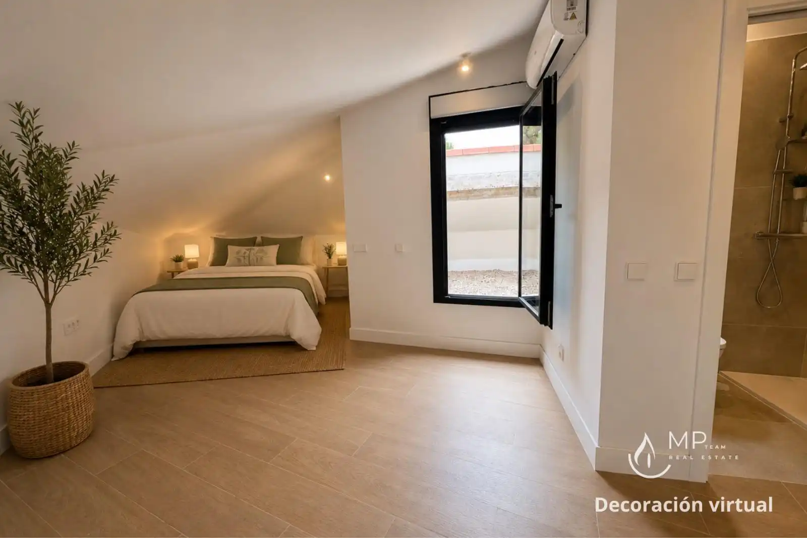 Habitación de Dúplex en venta en Miraflores de la Sierra con Aire acondicionado y Calefacción