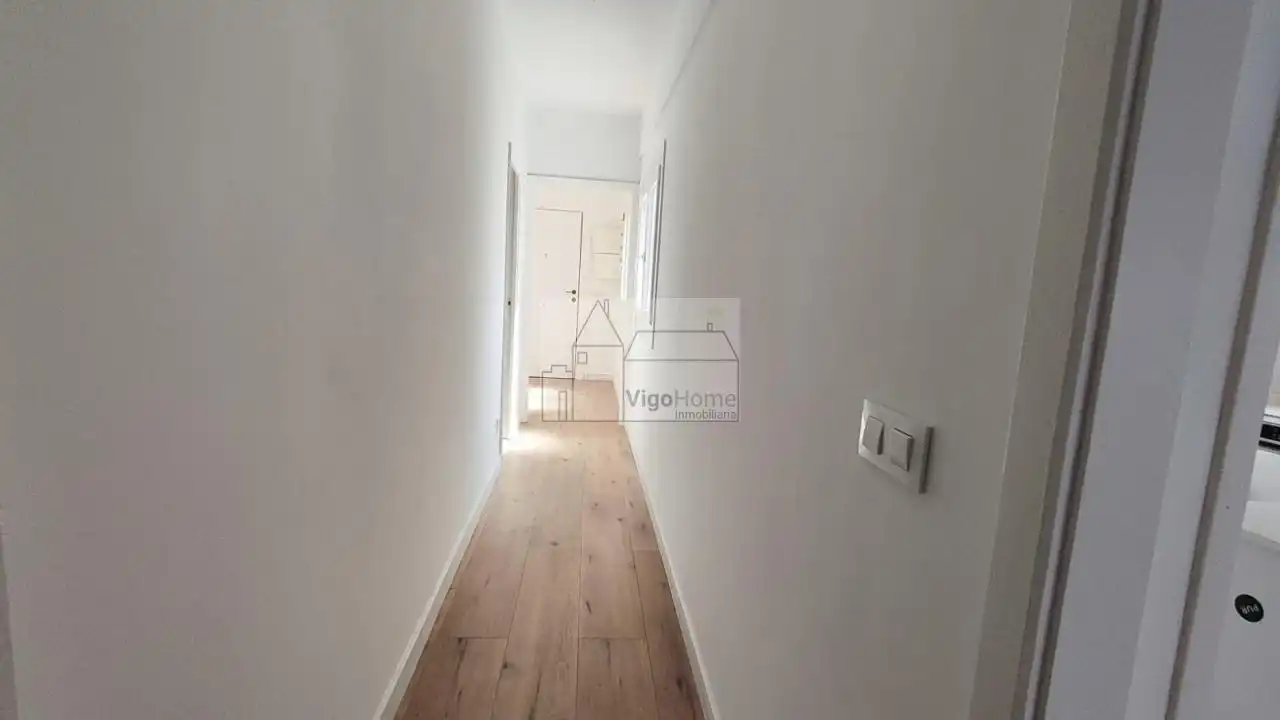 Flat for rent in Vigo   with Heating and Storage room