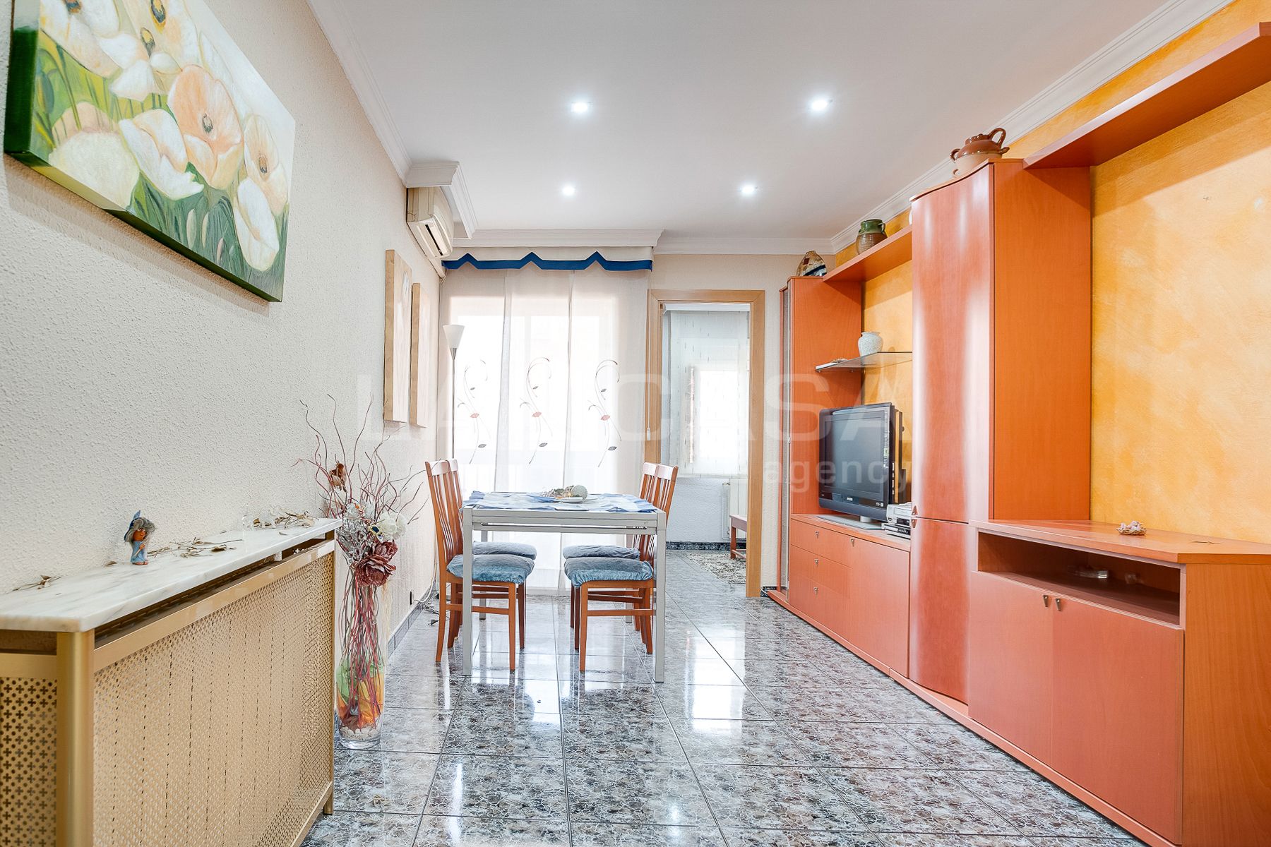 Flat for sale in L'Hospitalet de Llobregat  with Balcony