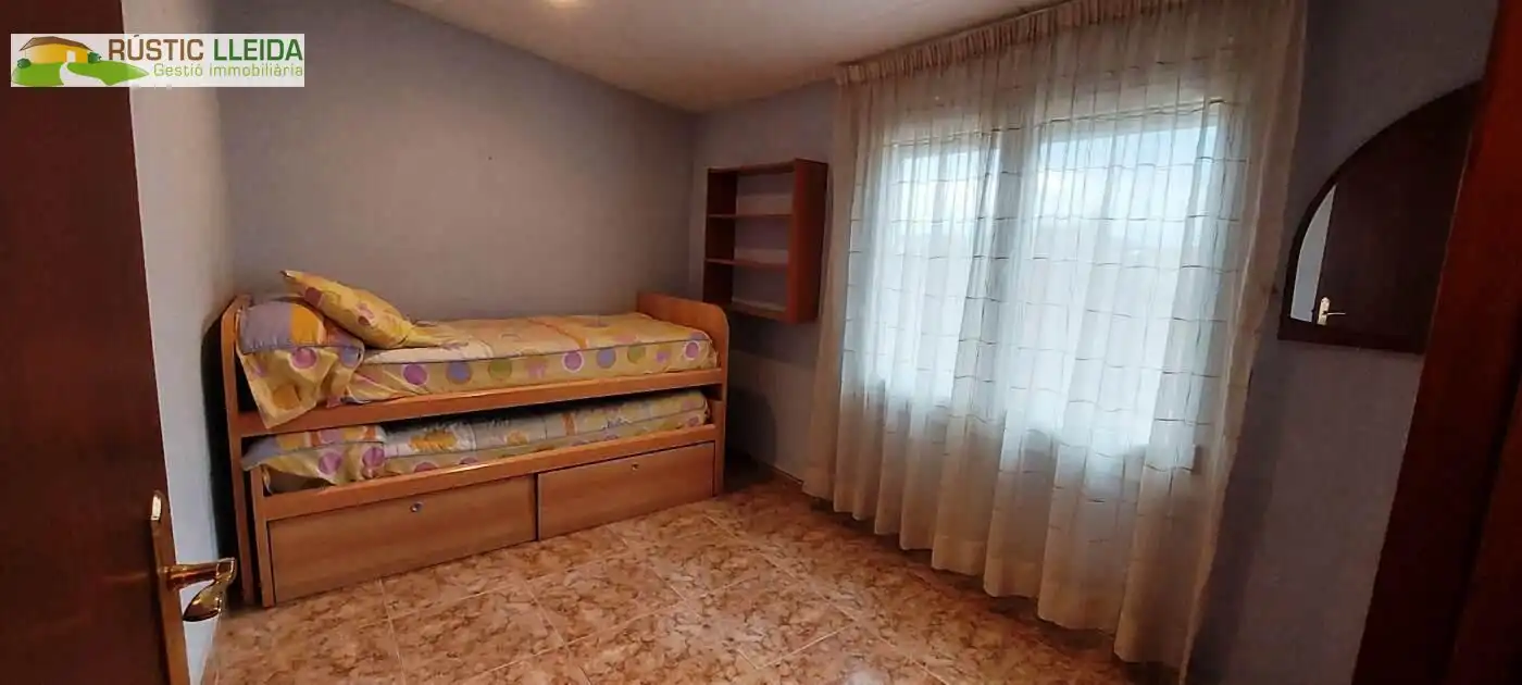 Dormitori de Casa adosada en venda en Arbeca amb Terrassa