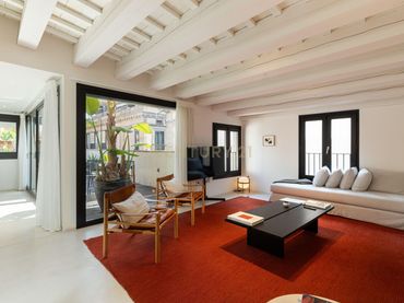 Appartement compact avec piscine à vendre à Carrer de la Mercè, Barcelona, Spain