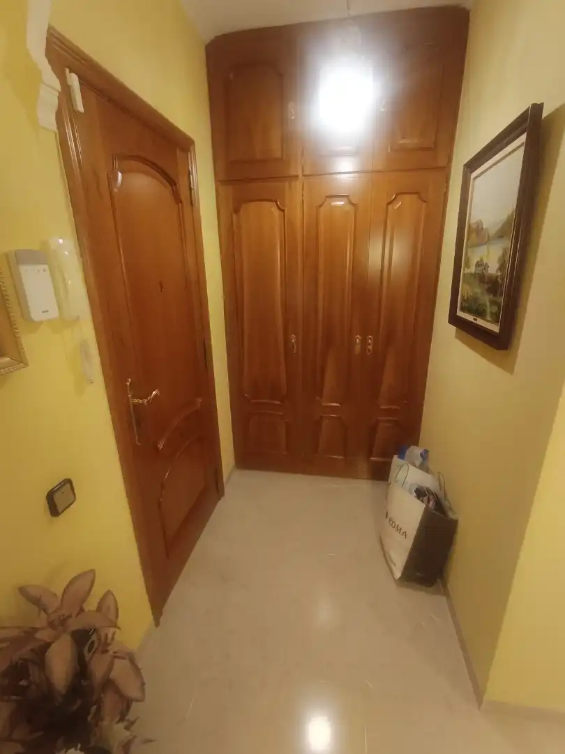 Habitación de Piso en venta en Lleida con Calefacción, Terraza y Amueblado