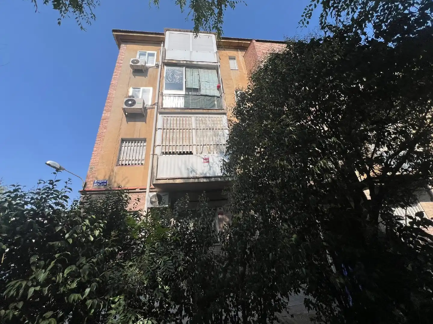 Vista exterior de Piso en venta en Madrid