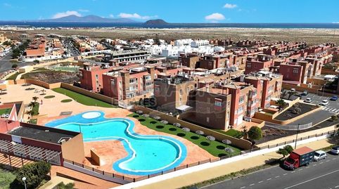 Foto 4 de Apartamento en venta en Corralejo, La Oliva
