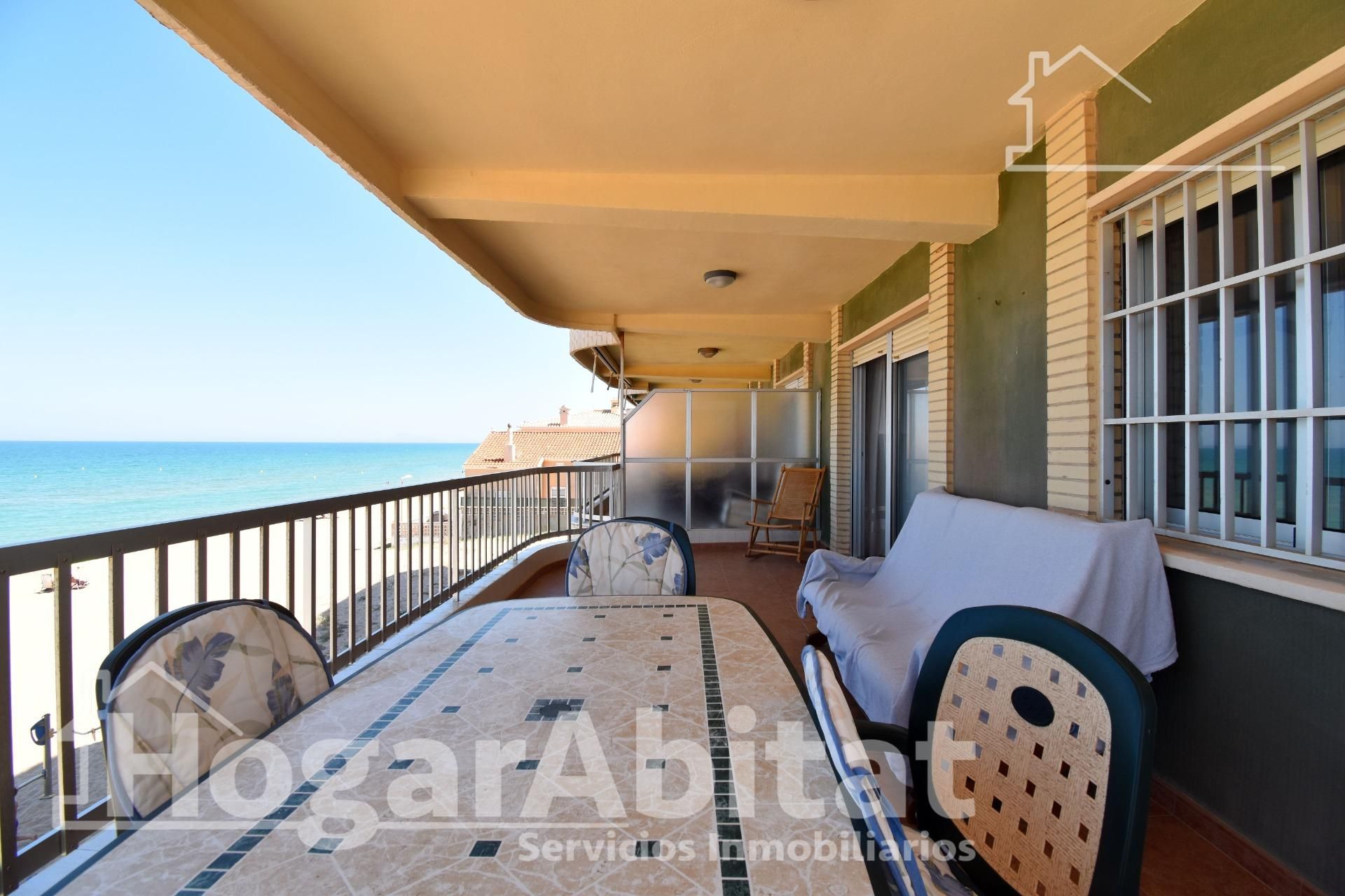 Terraza de Piso en venta en Tavernes de la Valldigna con Terraza y Balcón