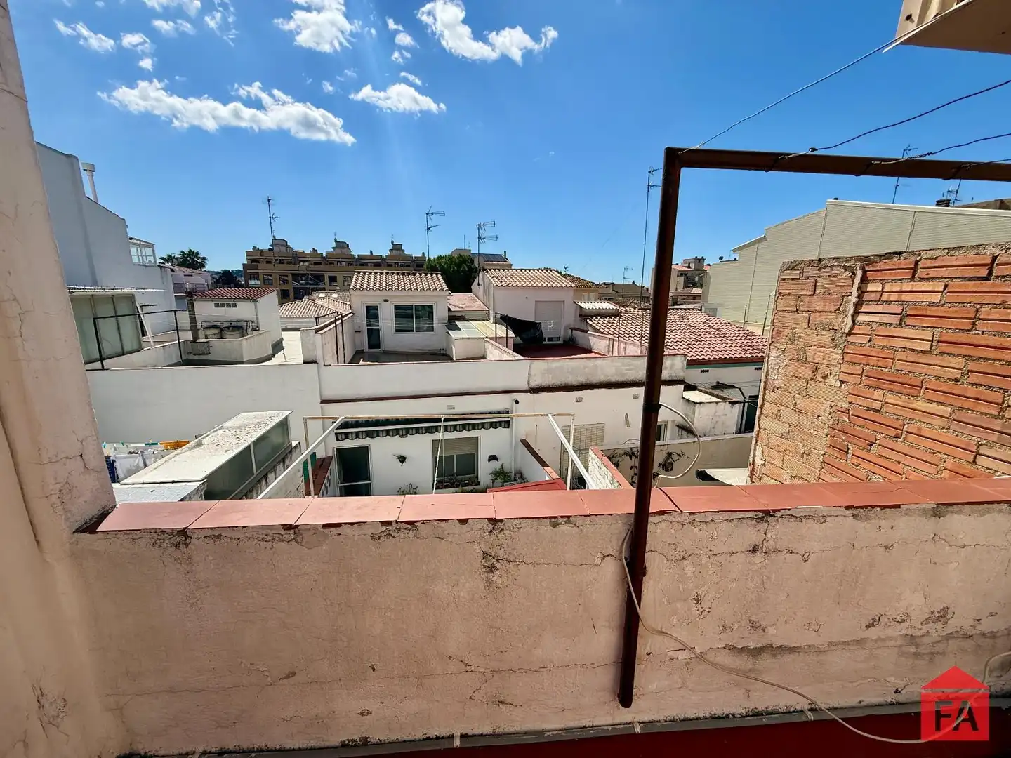 Vista exterior de Casa adosada en venta en El Vendrell con Terraza y Trastero