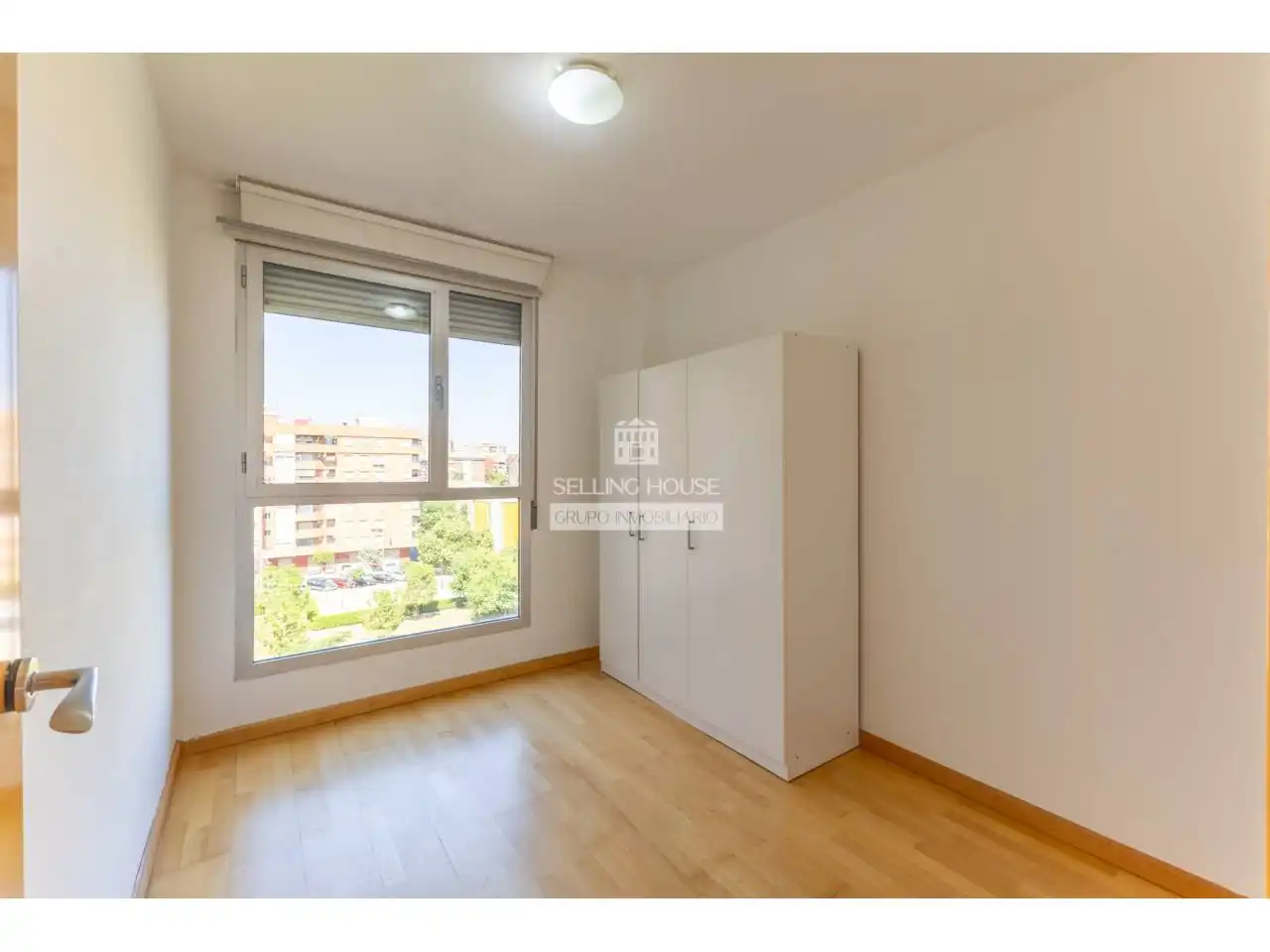 Schlafzimmer von Wohnung zum Verkauf in Valencia mit Klimaanlage, Heizung und Parkett
