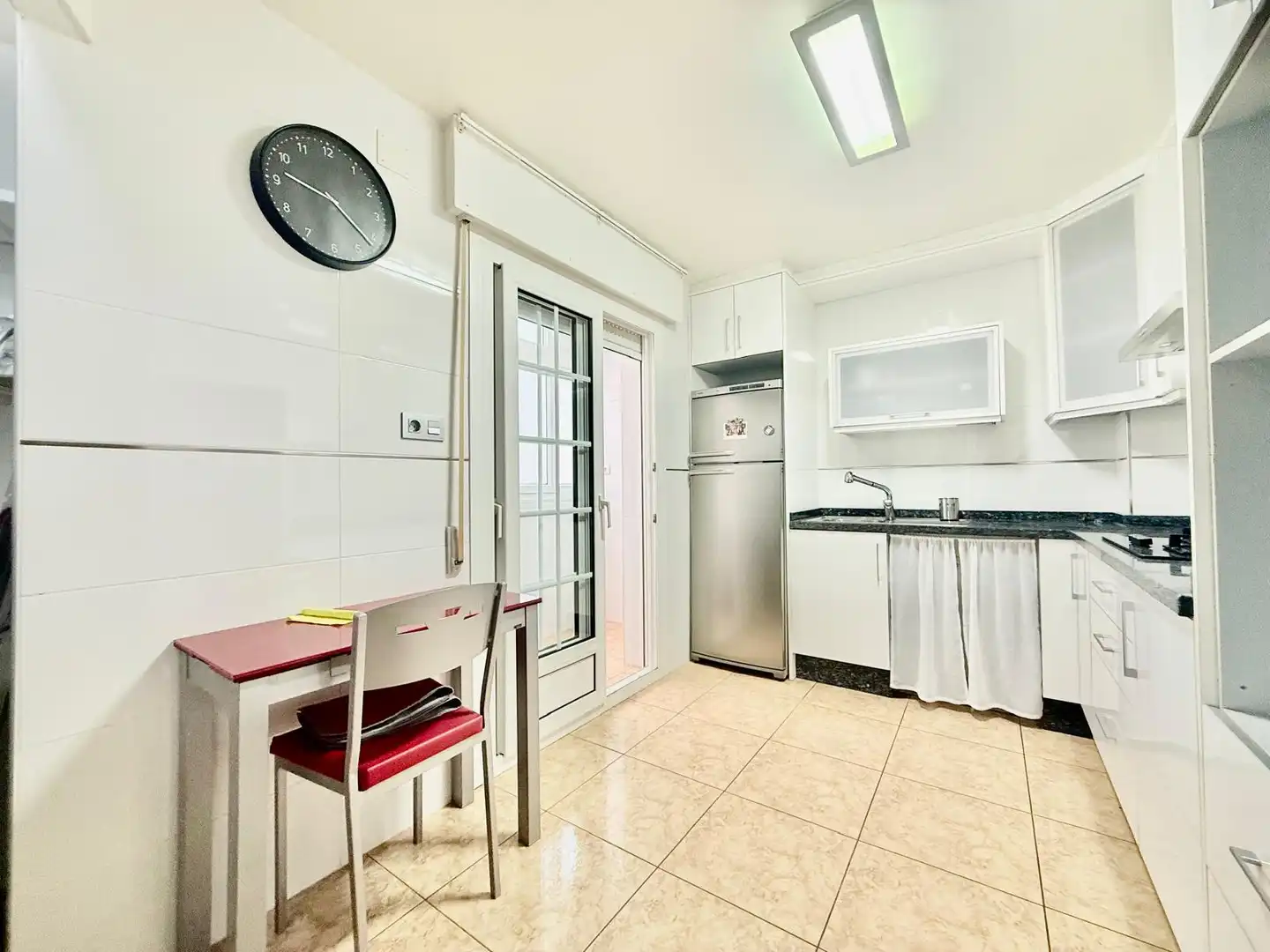 Flat with terrace for sale in Calle Miguel Hernández 16, imagen 14