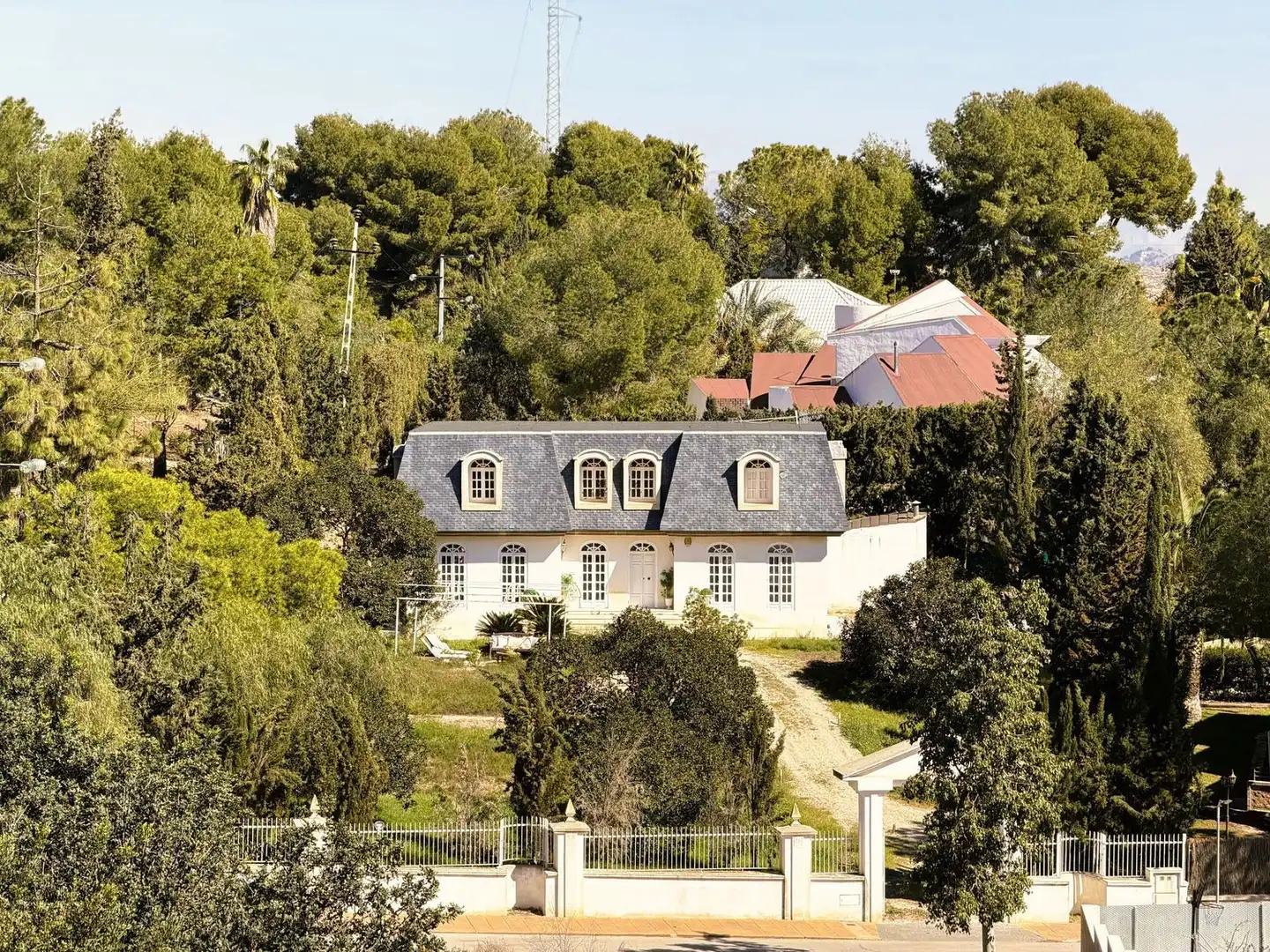 Villa con giardino in vendita a Calle Jerez 8