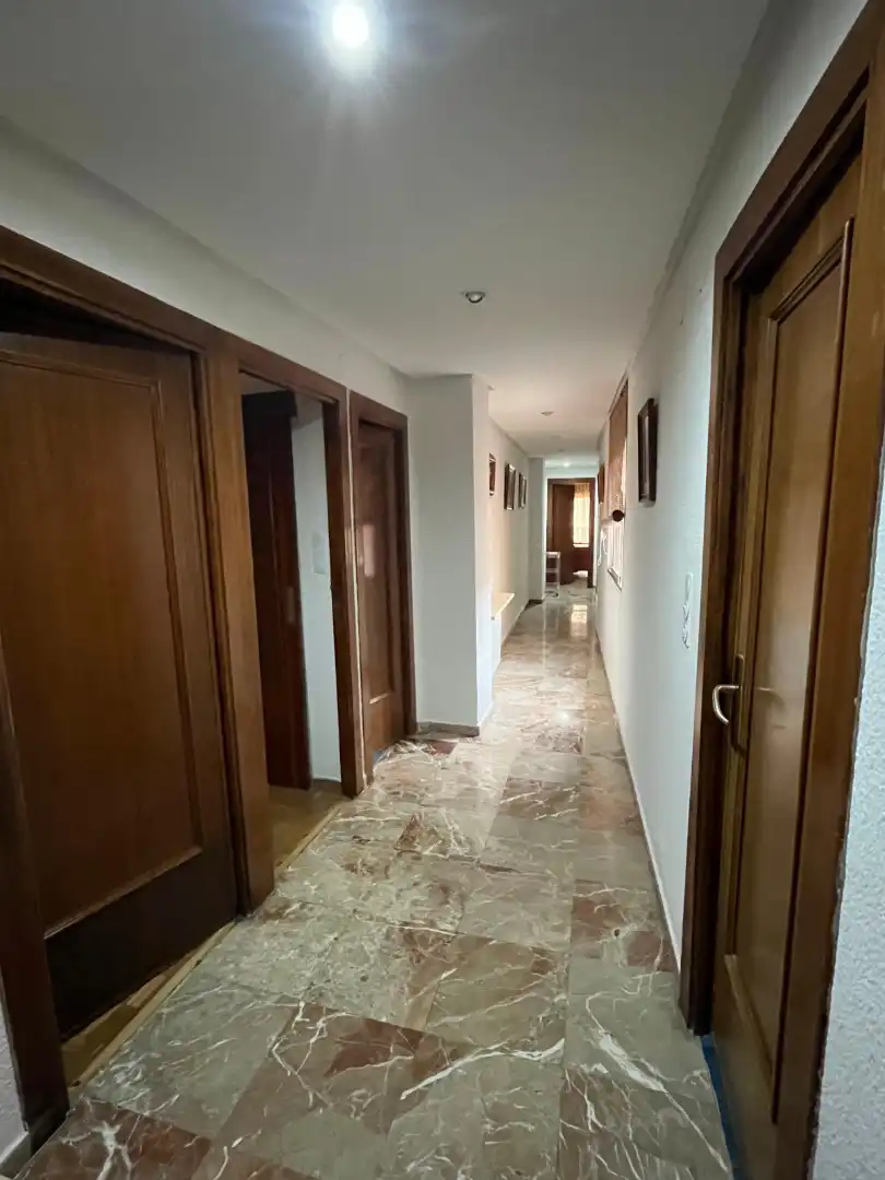 Flat with lift to rent in Plaza de San Lázaro, imagen 4