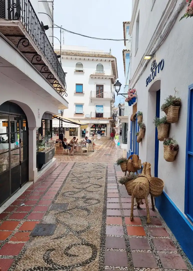 Exterior view of Ground floor for sale in Marbella  with Air Conditioner, Furnished and Internet