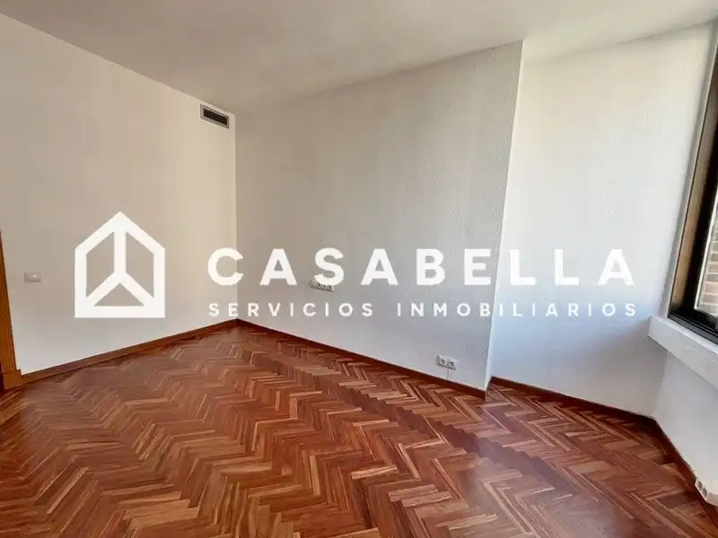 Habitación de Piso de alquiler en Valencia con Aire acondicionado, Calefacción y Trastero
