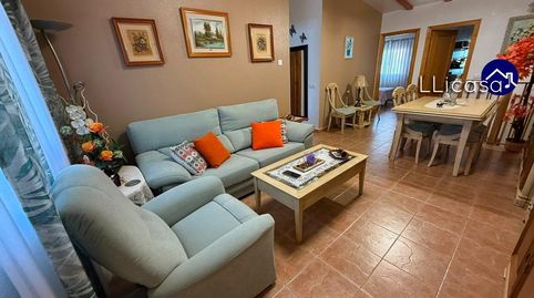 Descubre tu nuevo hogar en la Pobla de Vallbona un paraíso en la Urbanización San Martín, imatge 5