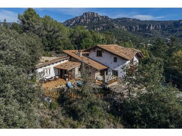Casa con jardín en venta en Matadepera