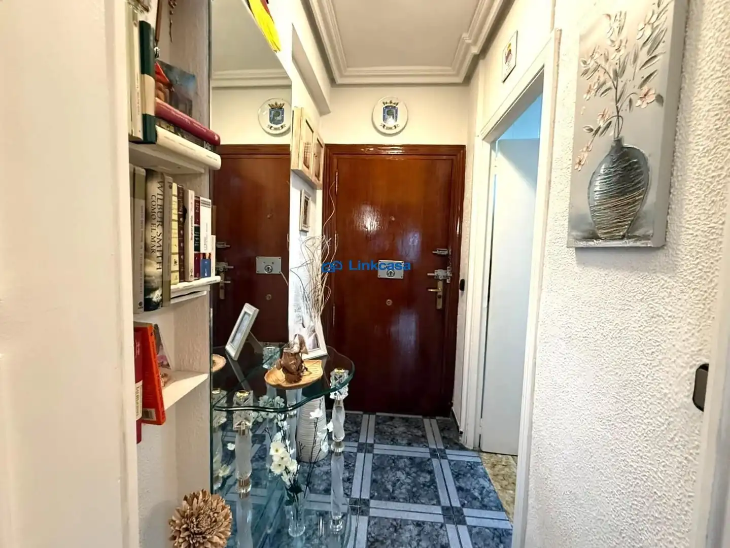 Flat for sale in Madrid  with Air Conditioner, Heating and Private garden