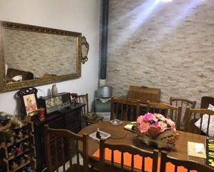 Menjador de Casa o xalet en venda en Deifontes amb Jardí privat, Terrassa i Traster