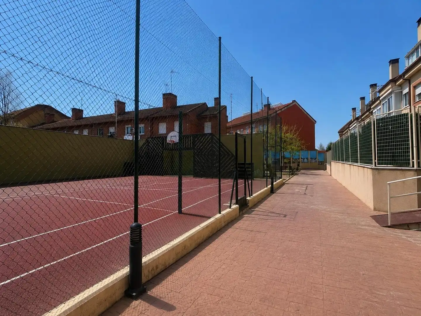 Parking de Dúplex en venta en Arganda del Rey con Calefacción y Trastero