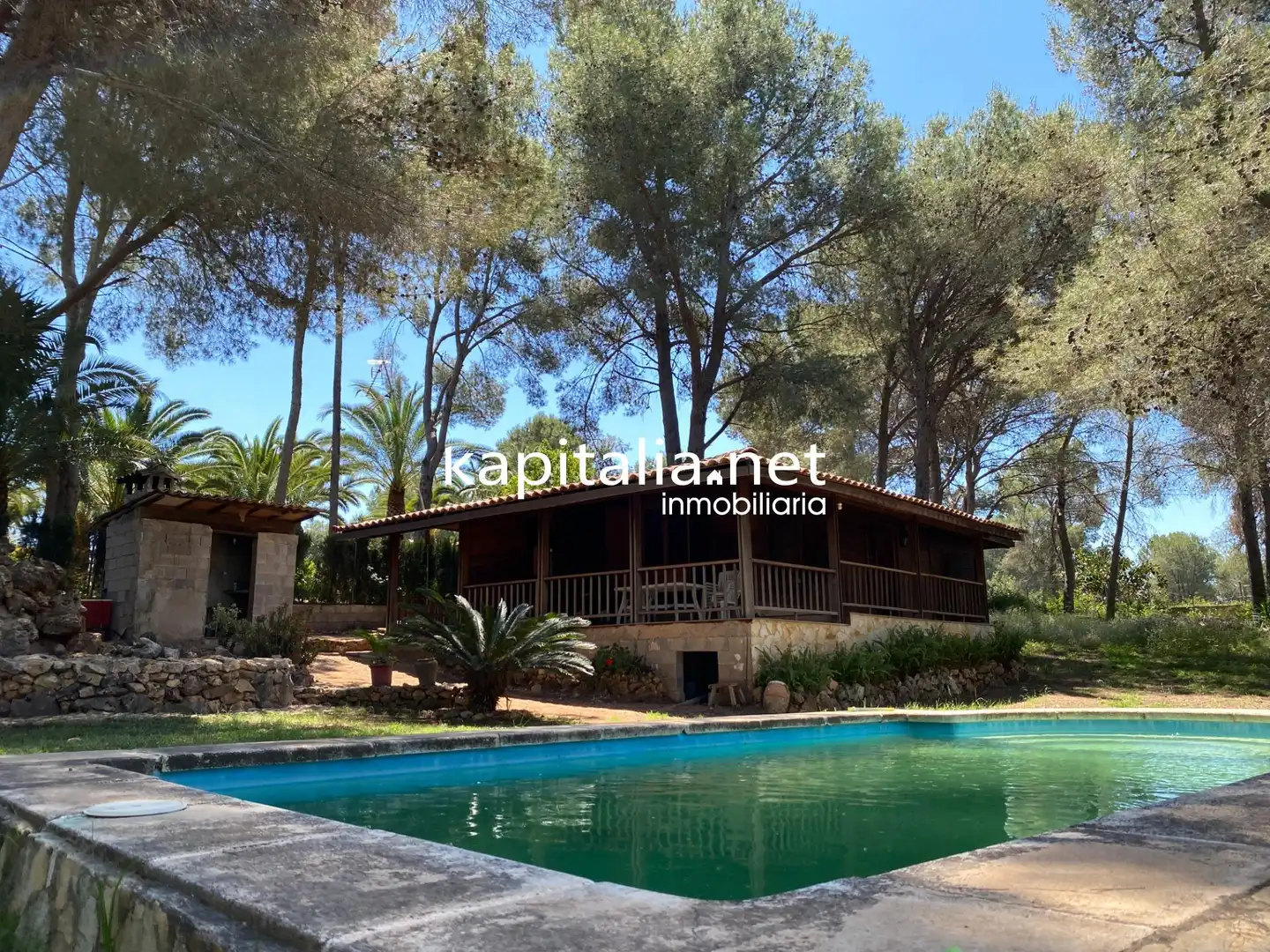 Casa o chalet en venta en Alberic con Jardín privado, Piscina y Amueblado