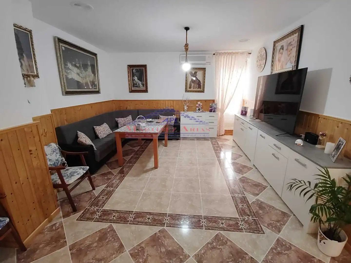 Living room of Detached homes for sale in Jaén  with Air Conditioner and Terrace
